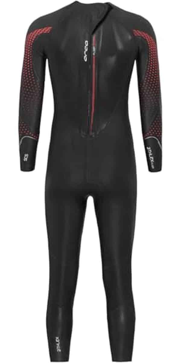 Découvrez notre test complet de la combinaison Orca Athlex Float pour homme : performance, confort et flottabilité optimisés pour vos sessions de natation